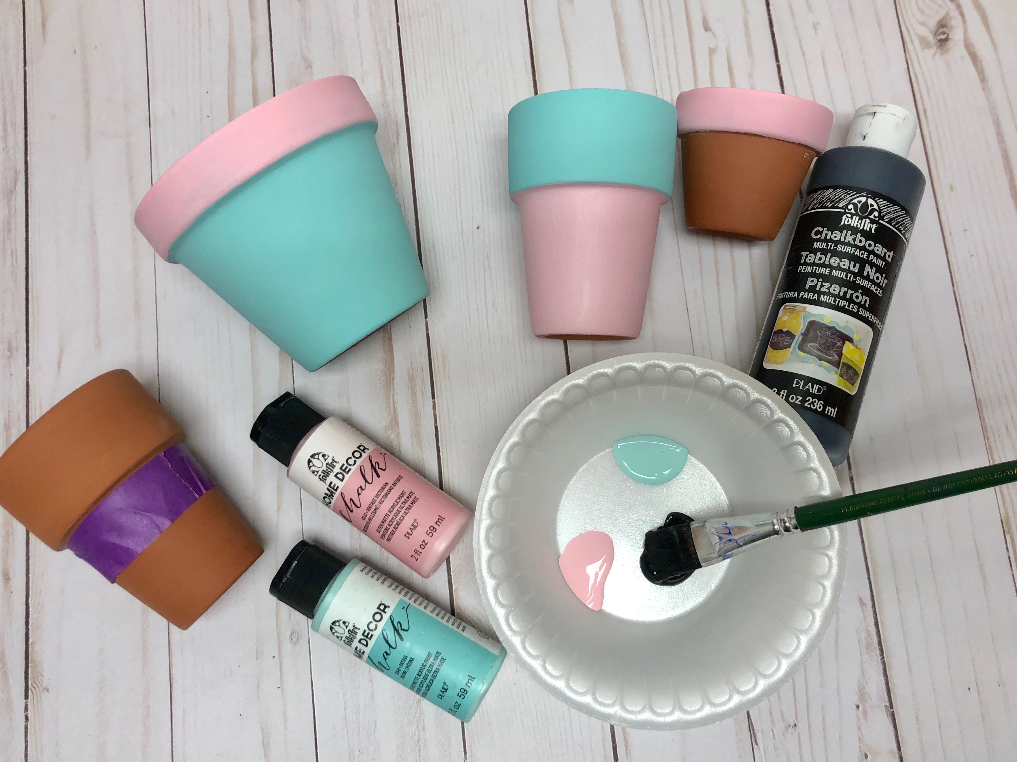 Painted Pots – Kids DIY – Perfect Handmade Gift – We Craft Box